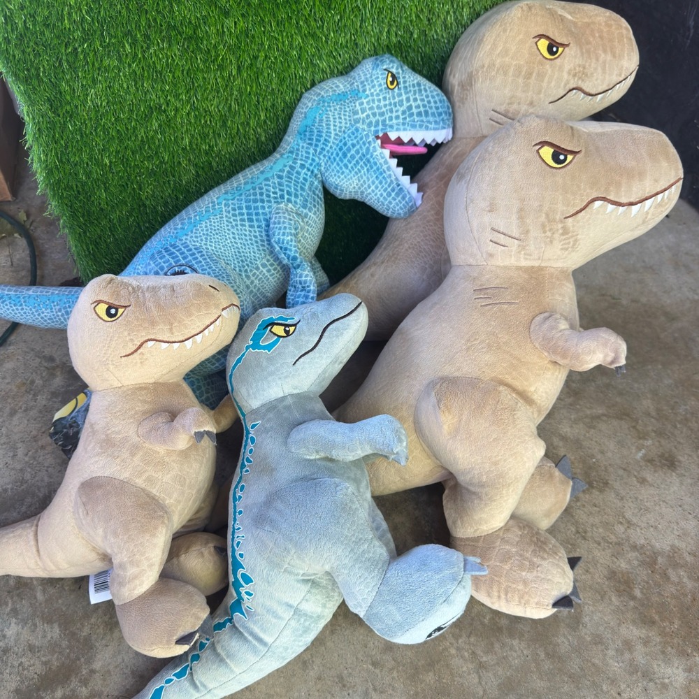 Vintage 2010s Jurassic World Dinosaur Plush Lot T-Rex Blue 5pc NWT Brown Blue